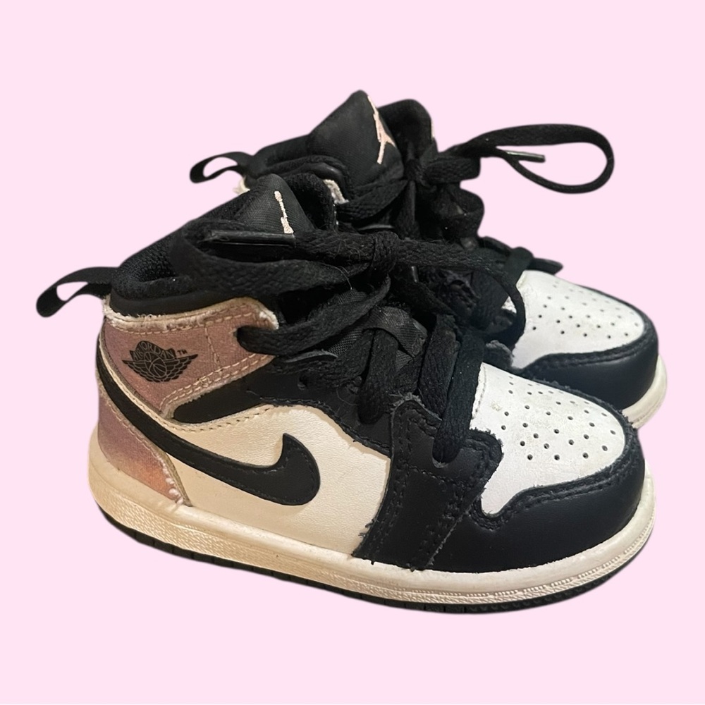 Black/White/Purple Jordan 4 Retro (TD) - 6C toddler